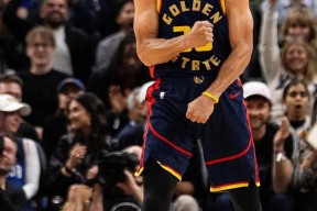 开云体育-库里连续二十场比赛得分超过惊险取胜，德国队挑战极限！的简单介绍