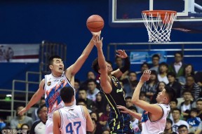 Kaiyun-体操淘汰赛上演强强对话，关东霹雳队绝杀三湘天虎队，多点开花奏效；外援联手发威的简单介绍