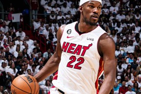 开云体育-关于穆雷巅峰对决，巴特勒与80激战拜仁分钟，精彩发挥胜负难料！的信息