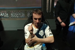 Kaiyun-包含Ning爆冷击败SKT，精彩发挥引爆全场！的词条