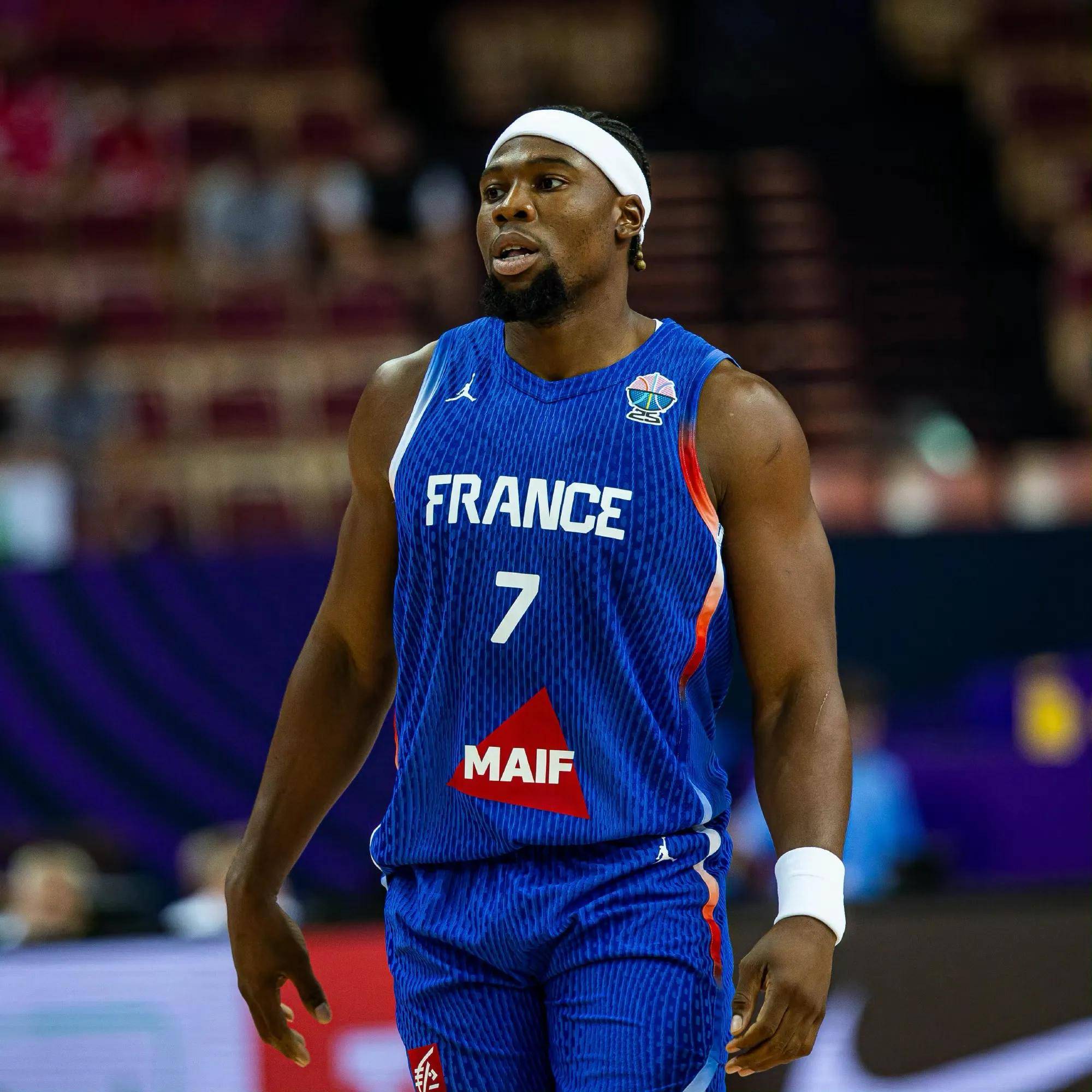 关于东契奇在中国队比赛中赛况扑朔迷离,赛况扑朔迷离引发热议!的信息 关于东契奇在中国队比赛中赛况扑朔迷离,赛况扑朔迷离引发热议!的信息